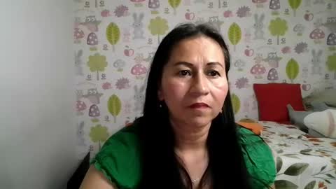 Snapshot of tyna_b chatting on April 2026 12:24:02 AM Tyna online show from April 2026 12:24:02 AM