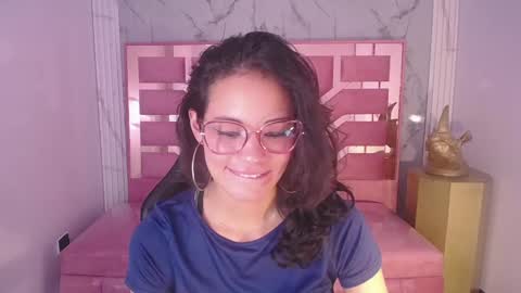 Snapshot of tyna_ch chatting on December 2024 07:37:02 PM TYNA online show from December 2024 07:37:02 PM