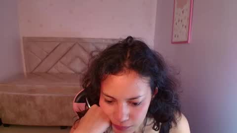 Snapshot of tyna_ch chatting on September 2025 04:29:01 PM TYNA online show from September 2025 04:29:01 PM