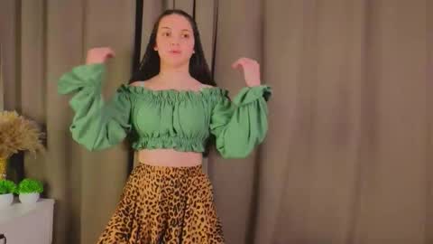 Emily online show from November 2025 11:00:01 AM