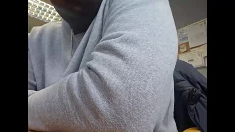 Snapshot of tyroneall chatting on March 2025 01:51:01 PM tyroneall online show from March 2025 01:51:01 PM