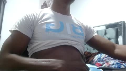 Snapshot of tyson_foxter_ chatting on October 2025 10:56:01 AM tyson_foxter_ online show from October 2025 10:56:01 AM