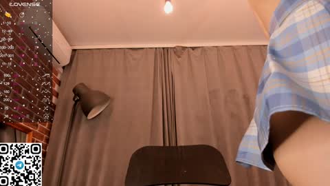 Snapshot of tyty_pupu chatting on December 2024 08:10:02 PM Christine 3 Next broadcast tomorrow at 2100 GMT 5 online show from December 2024 08:10:02 PM