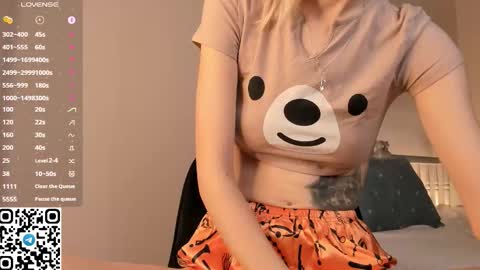 Snapshot of tyty_pupu chatting on September 2025 06:02:01 PM Christine 3 Next broadcast tomorrow at 2100 GMT 5 online show from September 2025 06:02:01 PM