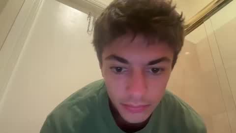 tyy0ung online show from May 2026 09:55:01 PM