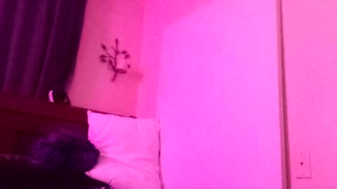 Azelia B online show from September 2025 10:26:02 AM