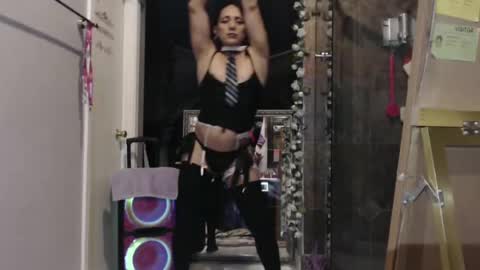 Azelia B online show from November 2025 04:23:01 AM