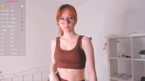 Lili online show from March 2025 07:54:02 AM