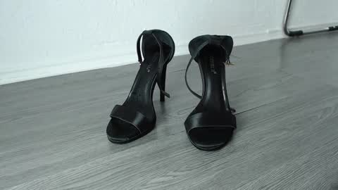 Megan online show from December 2024 06:42:02 AM