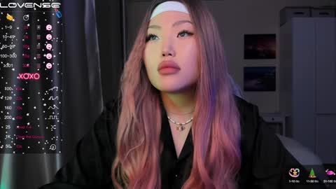 uko sa online show from January 2025 04:05:01 PM