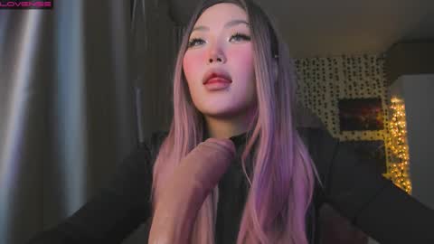 uko sa online show from December 2025 04:34:02 PM