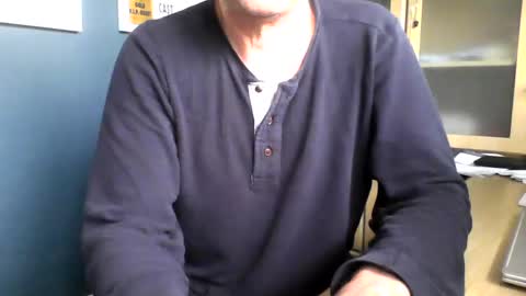 Snapshot of ukshowall chatting on February 2025 11:22:01 AM mark online show from February 2025 11:22:01 AM