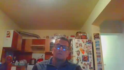 ulmeni4 online show from April 2026 07:17:02 PM