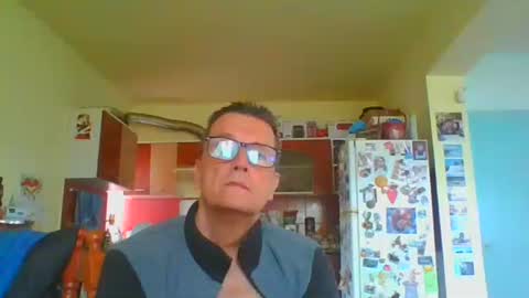 ulmeni7 online show from April 2026 10:51:01 AM