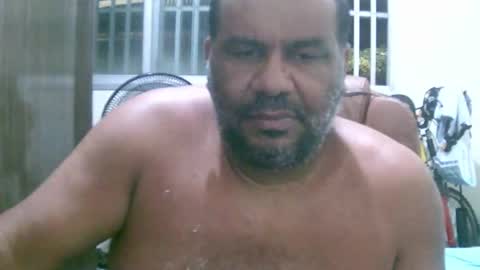 ulmo_br online show from February 2025 01:57:01 AM