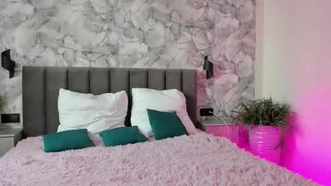 Melena online show from October 2025 04:35:02 AM