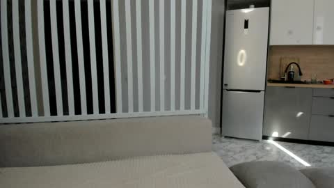 Melena online show from March 2026 03:01:01 AM