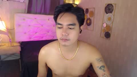 Alex online show from November 2025 04:51:01 PM