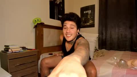 Snapshot of ululante chatting on September 2025 11:37:02 PM ululante online show from September 2025 11:37:02 PM