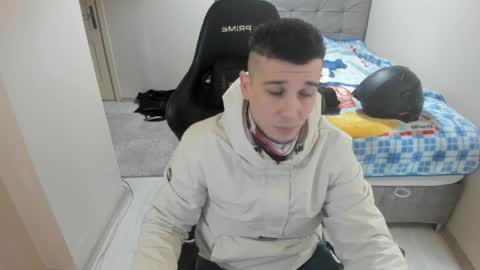 hi im mike tyson -  online show from January 2025 06:21:01 PM