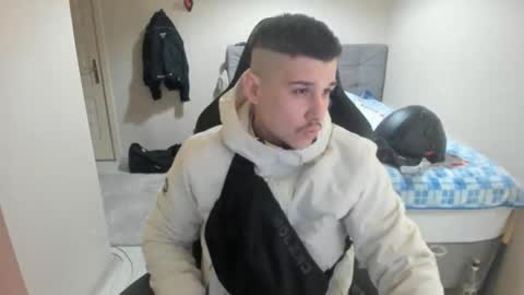 hi im mike tyson -  online show from February 2025 07:21:01 PM