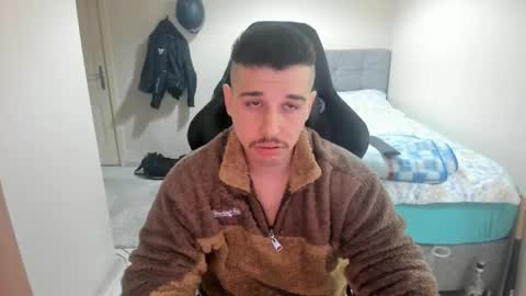 hi im mike tyson -  online show from February 2025 11:10:02 PM