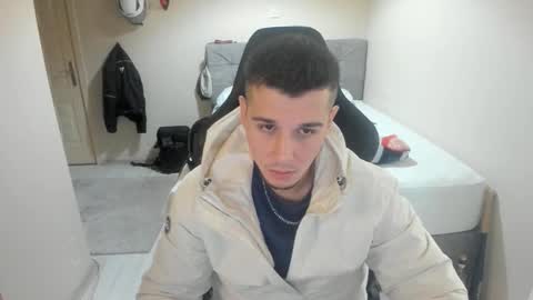 hi im mike tyson -  online show from October 2025 08:42:01 PM