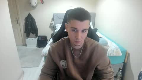 hi im mike tyson -  online show from December 2025 07:33:02 PM