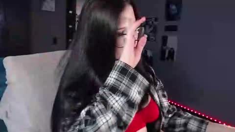 Snapshot of uminarin chatting on December 2024 02:47:01 AM Julia online show from December 2024 02:47:01 AM