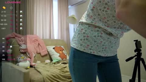 unarks online show from February 2025 09:19:01 AM