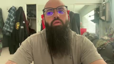 uncutbeard129840 online show from February 2026 11:55:02 PM