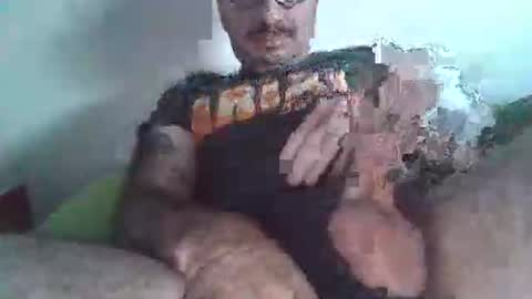 uncutgems818 online show from December 2025 03:09:02 PM