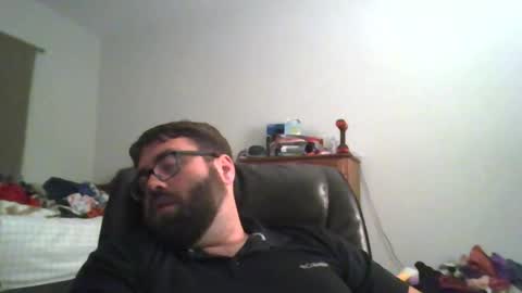 Snapshot of uncutman04 chatting on April 2026 05:35:02 AM uncutman04 online show from April 2026 05:35:02 AM