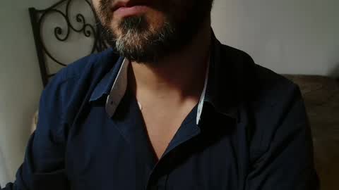 Giov online show from April 2026 03:53:01 PM