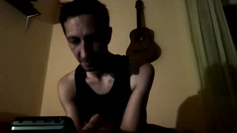 Snapshot of underguy19 chatting on October 2025 08:33:01 PM underguy19 online show from October 2025 08:33:01 PM