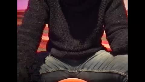 Snapshot of underscorex chatting on December 2024 01:18:02 AM underscorex online show from December 2024 01:18:02 AM