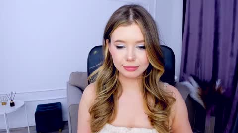 Alice online show from January 2025 10:39:01 PM