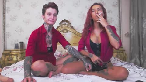 Snapshot of unholyangels_ chatting on October 2025 10:45:01 PM Selenna And Kenny online show from October 2025 10:45:01 PM