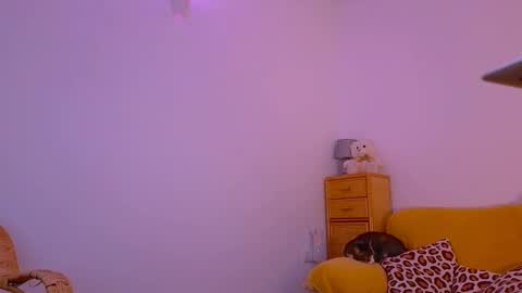 Snapshot of unic0rnporn chatting on January 2025 05:07:02 PM Alice online show from January 2025 05:07:02 PM