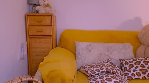 Snapshot of unic0rnporn chatting on January 2025 02:39:01 PM Alice online show from January 2025 02:39:01 PM