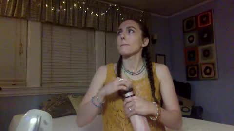 Lola Moonstone online show from September 2025 03:33:02 AM