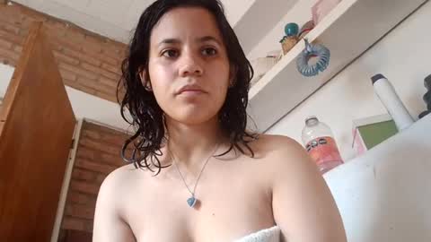 unicornio__763 online show from June 2026 07:01:02 PM