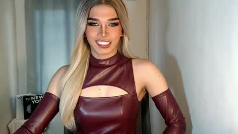 Miss Andrea online show from September 2025 04:58:02 AM