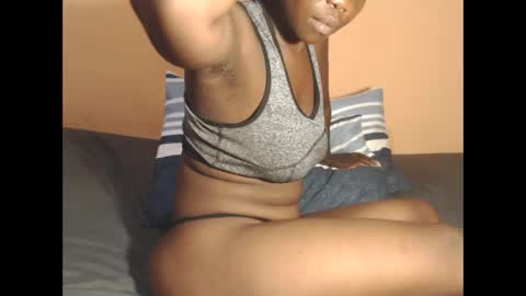 UNIQUEBONY online show from February 2025 12:35:01 AM