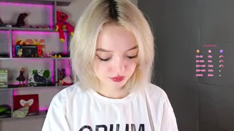 ShizukaShizuSHIZ online show from September 2025 03:28:02 AM