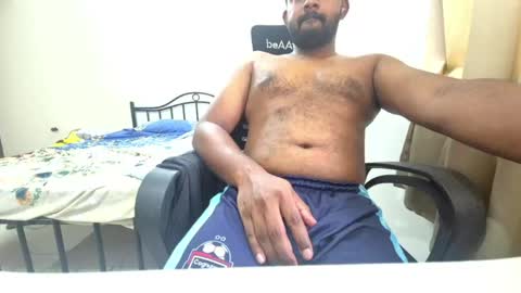 Snapshot of unnikuttan_1 chatting on May 2026 04:41:02 AM Unni online show from May 2026 04:41:02 AM