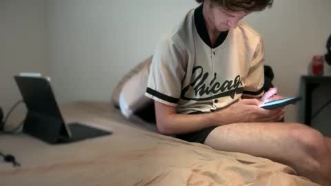 Stepbro online show from September 2025 05:36:01 PM