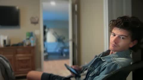 Stepbro online show from September 2025 11:34:02 AM