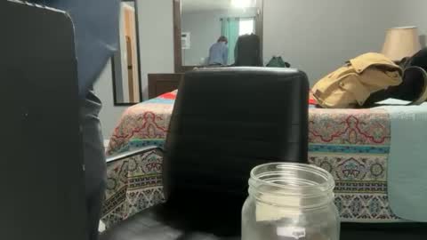 Stepbro online show from December 2025 01:53:01 PM