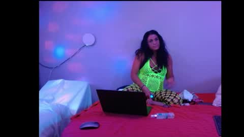 Snapshot of upallnight3654 chatting on May 2026 04:09:01 AM upallnight3654 online show from May 2026 04:09:01 AM